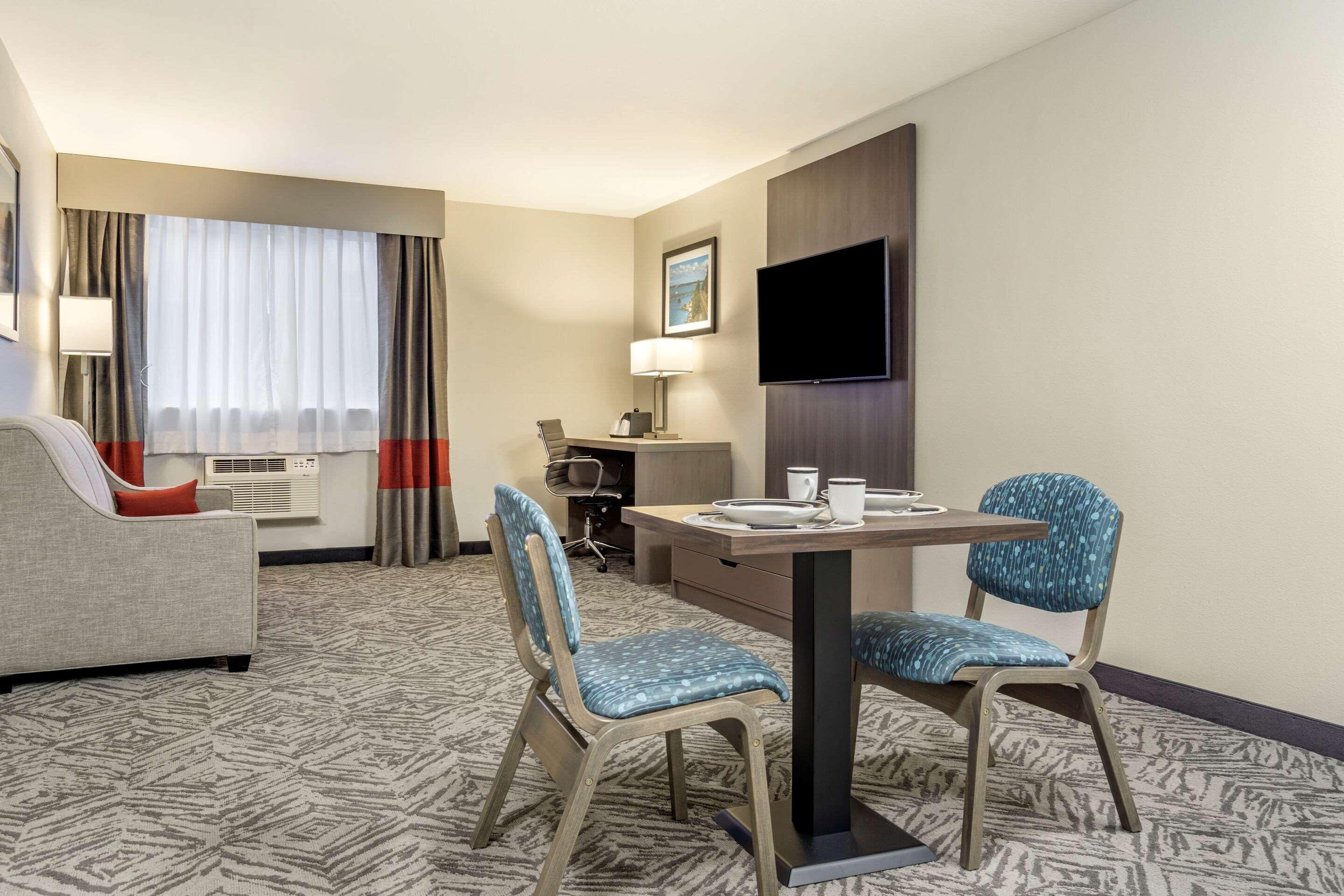 Comfort Inn & Suites Pacific - Auburn Ngoại thất bức ảnh
