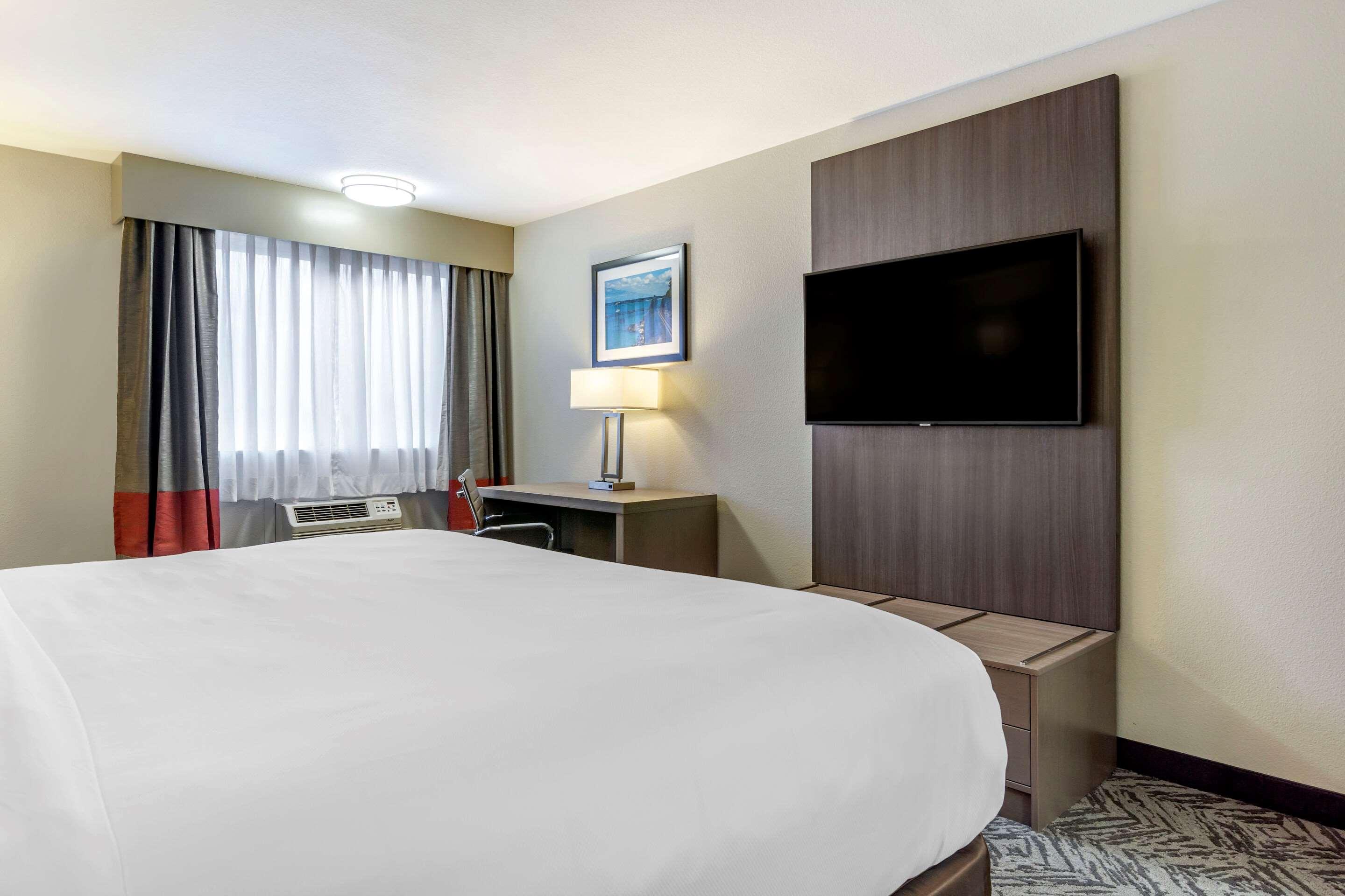 Comfort Inn & Suites Pacific - Auburn Ngoại thất bức ảnh