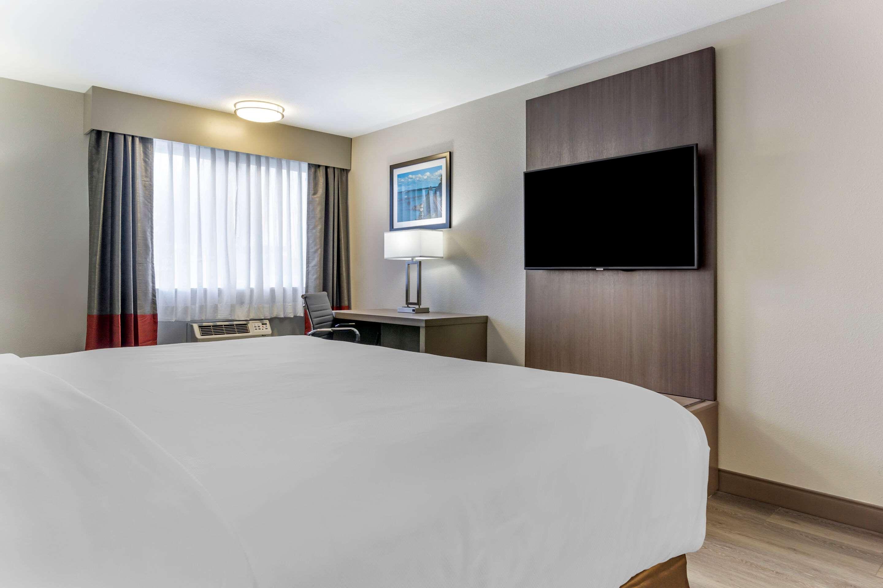 Comfort Inn & Suites Pacific - Auburn Ngoại thất bức ảnh