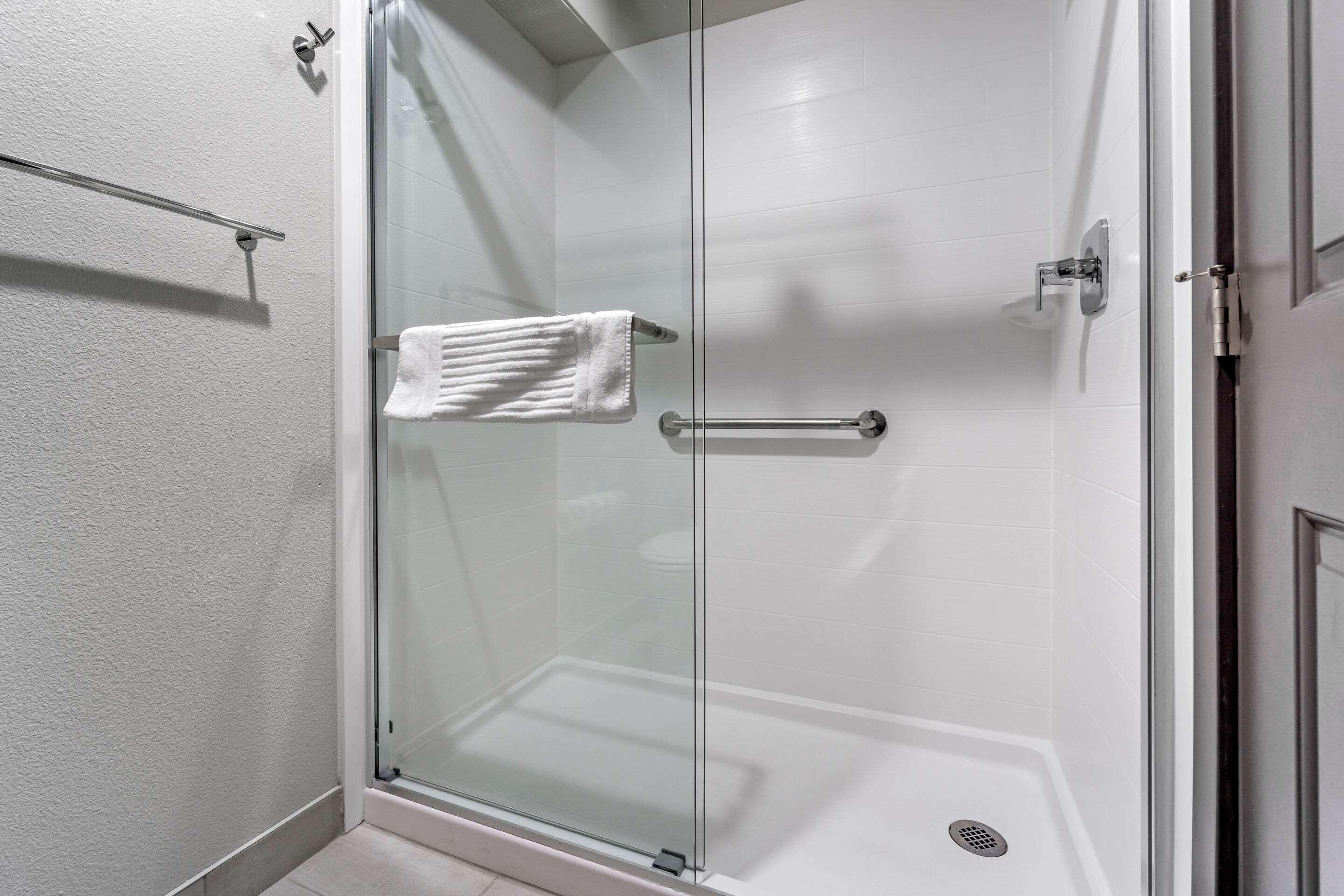 Comfort Inn & Suites Pacific - Auburn Ngoại thất bức ảnh