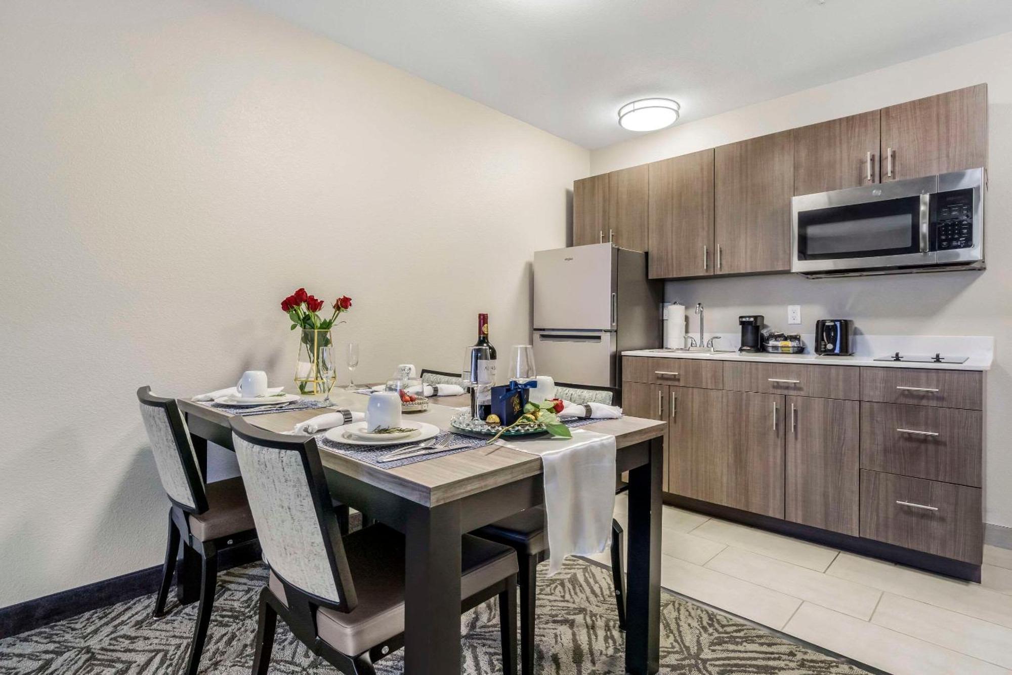 Comfort Inn & Suites Pacific - Auburn Ngoại thất bức ảnh